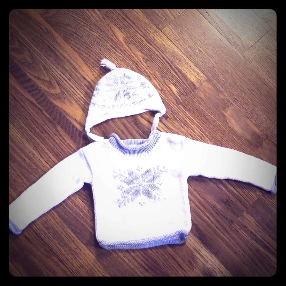 Sweater with hat